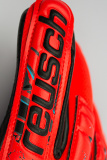 Reusch Attrakt Duo 5370025 3333 black red 4